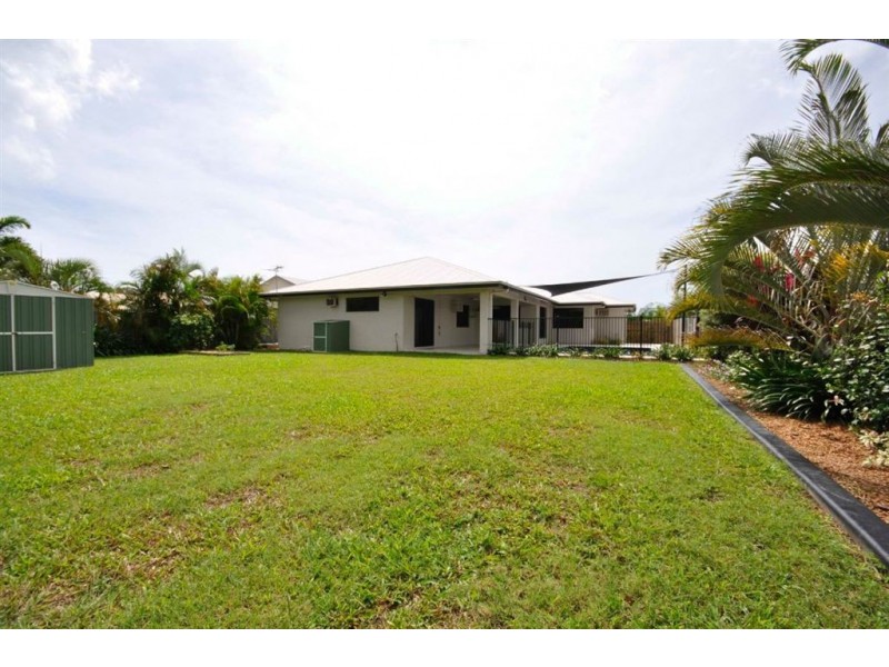 4 Marita Court, Bushland Beach QLD 4818