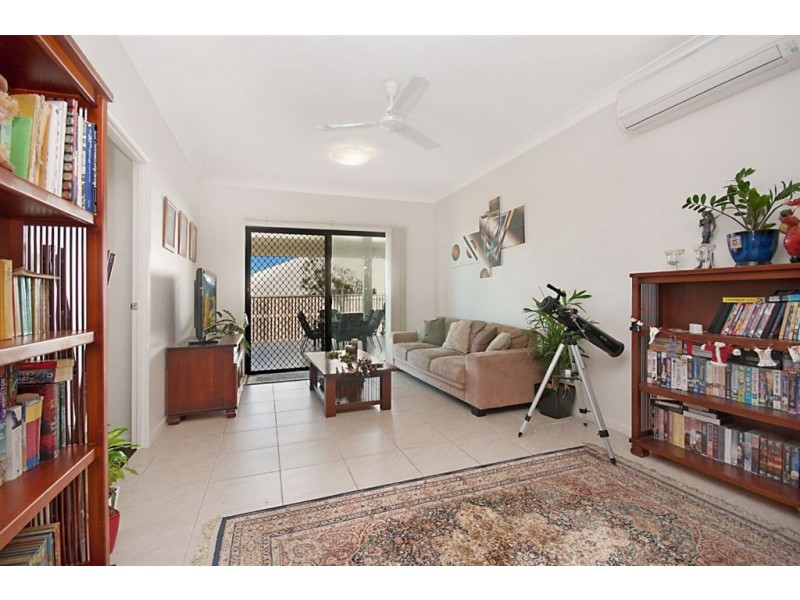 7 Deedes Crescent, Bushland Beach QLD 4818