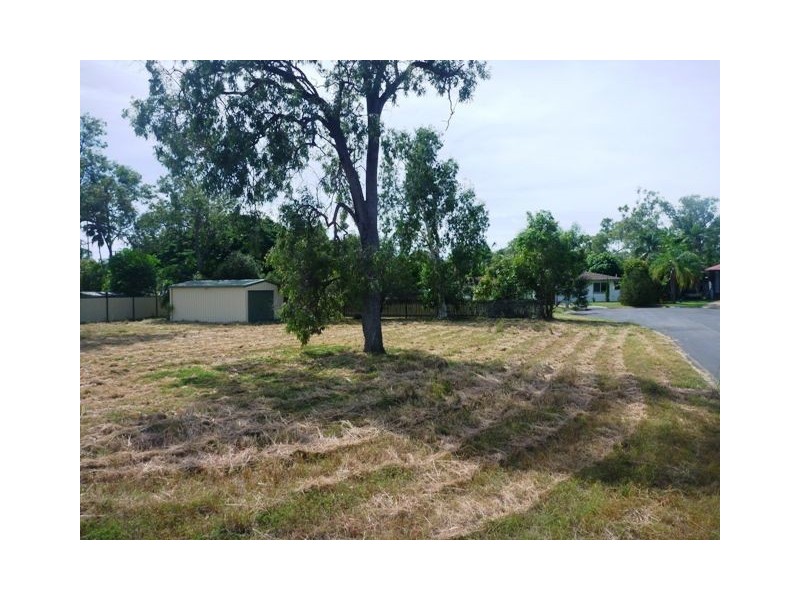 270 Ocean Parade, Balgal Beach QLD 4816