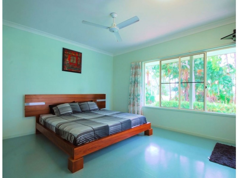 4 The Vines Court, Balgal Beach QLD 4816