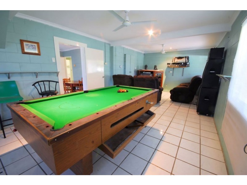 9 Ives Street, Kirwan QLD 4817