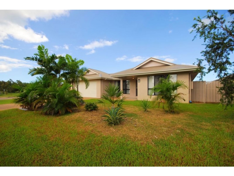 40 Woodwark Drive, Bushland Beach QLD 4818