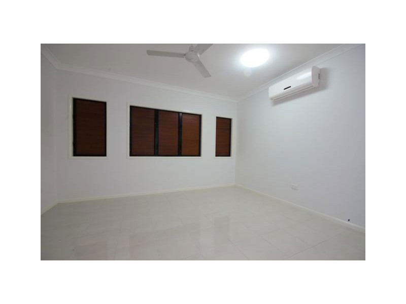 3 Yanooa Court, Bushland Beach QLD 4818