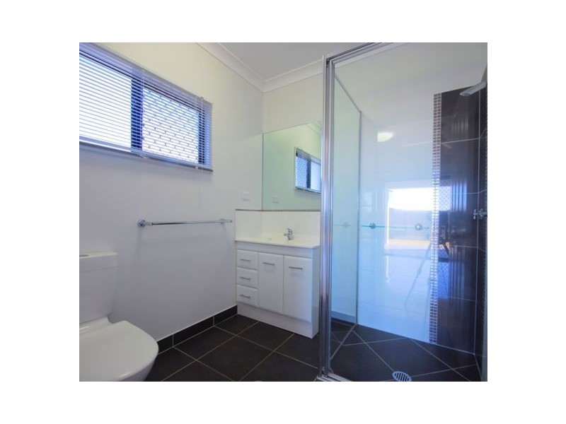 3 Yanooa Court, Bushland Beach QLD 4818