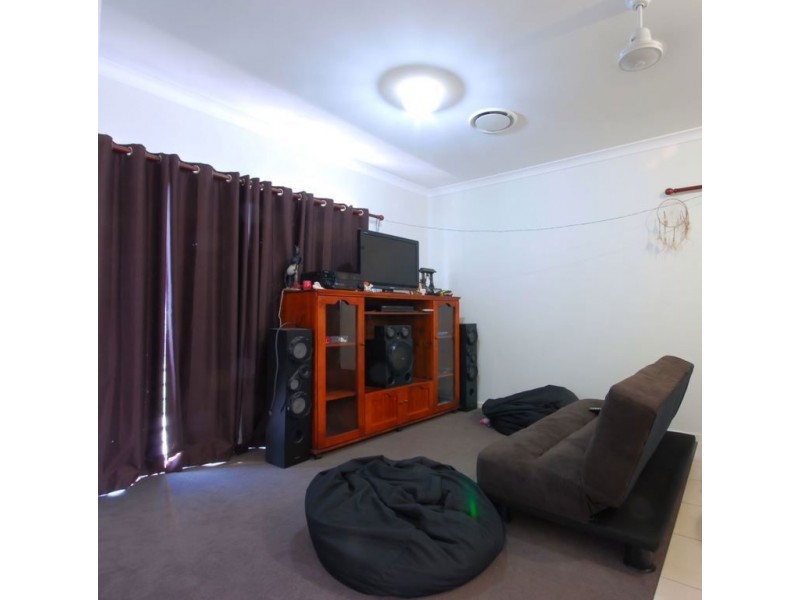 9 Sandon Place, Kelso QLD 4815