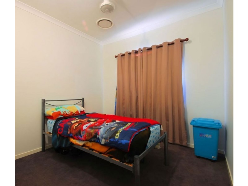 9 Sandon Place, Kelso QLD 4815