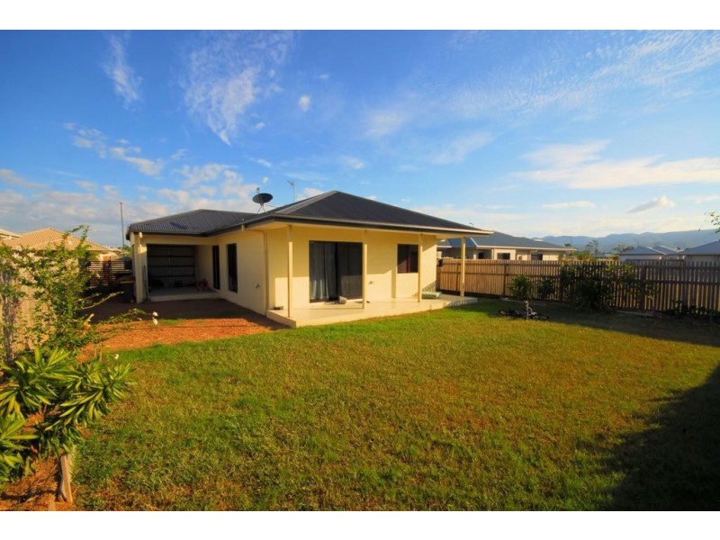 9 Sandon Place, Kelso QLD 4815