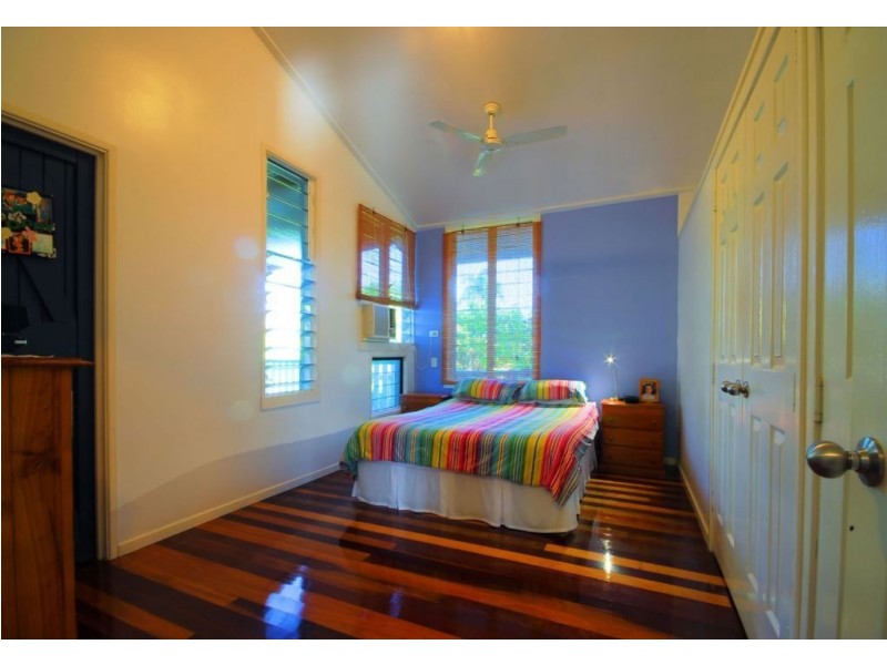 42 Marlin Street, Balgal Beach QLD 4816