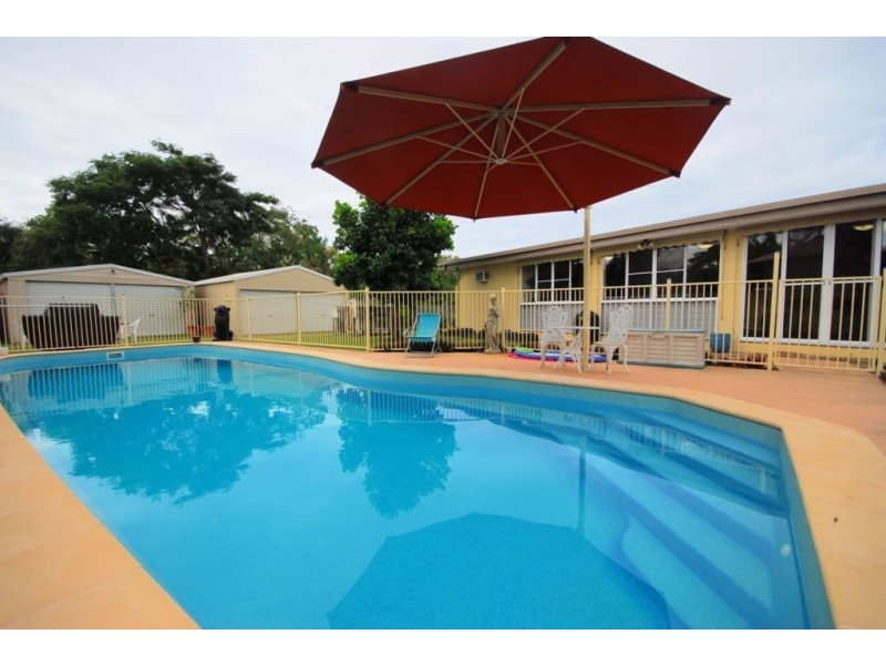 3 Almond Court, Bushland Beach QLD 4818