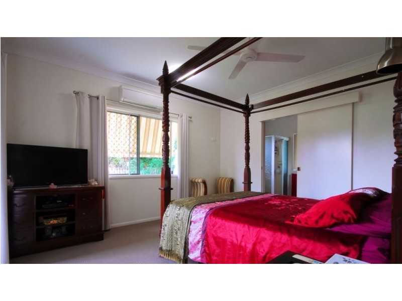 3 Almond Court, Bushland Beach QLD 4818