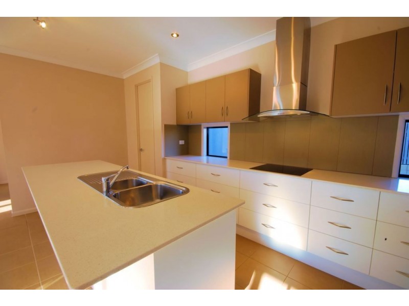 116 Goicoechea Drive, Bushland Beach QLD 4818