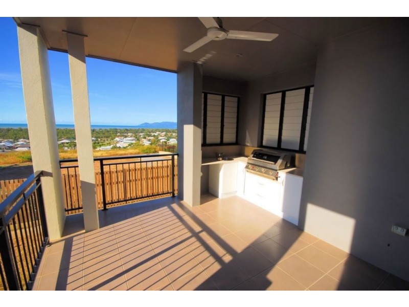 116 Goicoechea Drive, Bushland Beach QLD 4818