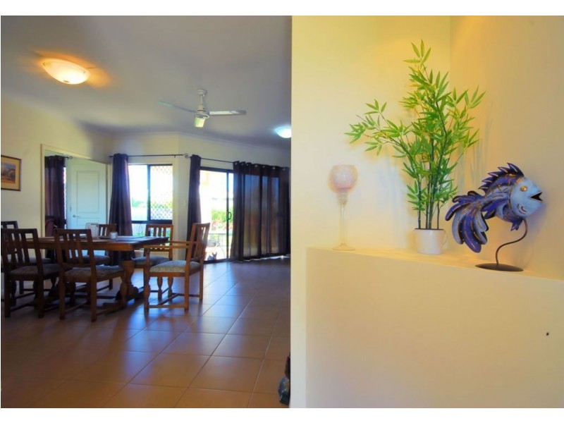 152 Daintree Drive, Bushland Beach QLD 4818