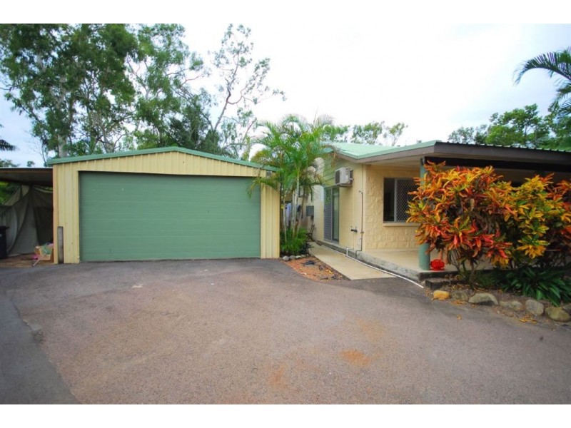 15 Macadamia Court, Bushland Beach QLD 4818