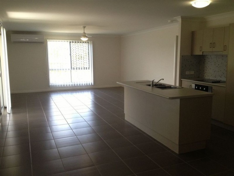 77 Summerland Drive, Deeragun QLD 4818