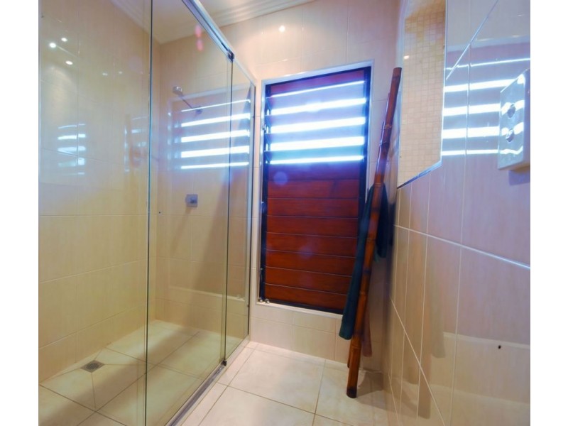 49 Waterview Drive, Bushland Beach QLD 4818