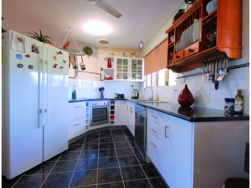 6 Equardo Road, Mount Low QLD 4818