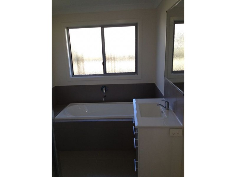 8 Elvina Street, Deeragun QLD 4818