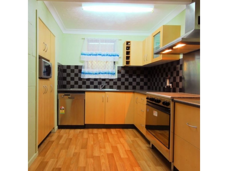 86 Marlin Street, Balgal Beach QLD 4816