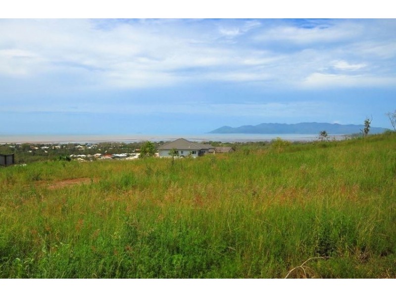 30 Britomart Street, Bushland Beach QLD 4818