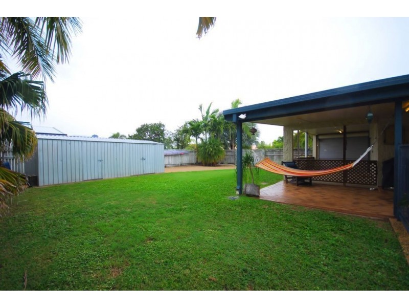 4 Joshua Crescent, Bushland Beach QLD 4818
