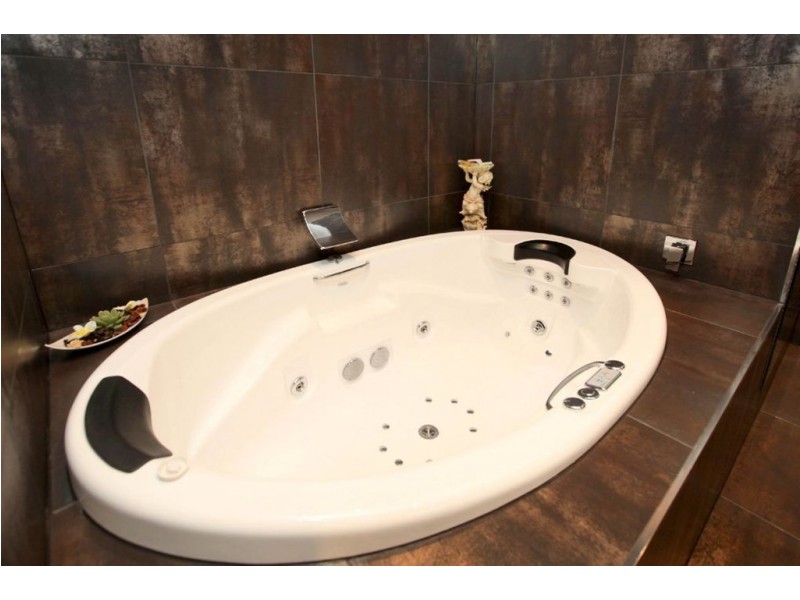 1 Retire Court, Alice River QLD 4817