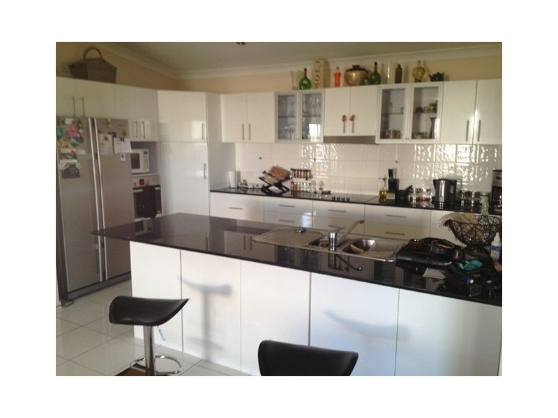 6 Platypus Street, Bushland Beach QLD 4818