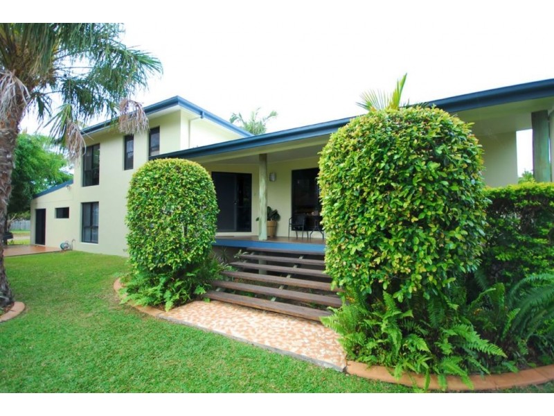 7 Melia Court, Bushland Beach QLD 4818