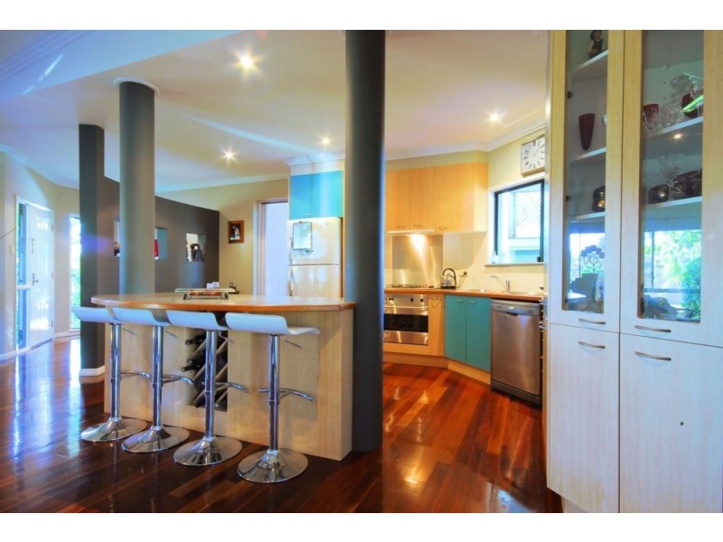 7 Melia Court, Bushland Beach QLD 4818