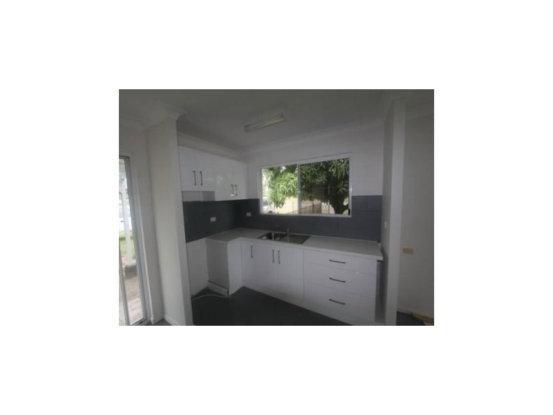 2 Justin Street, Balgal Beach QLD 4816