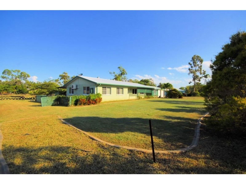 24 Cali Court, Mount Low QLD 4818