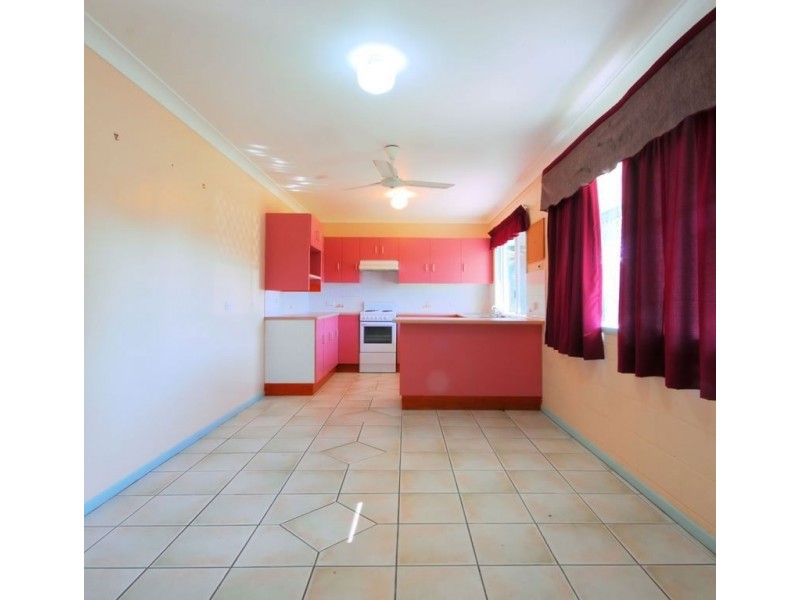 24 Cali Court, Mount Low QLD 4818