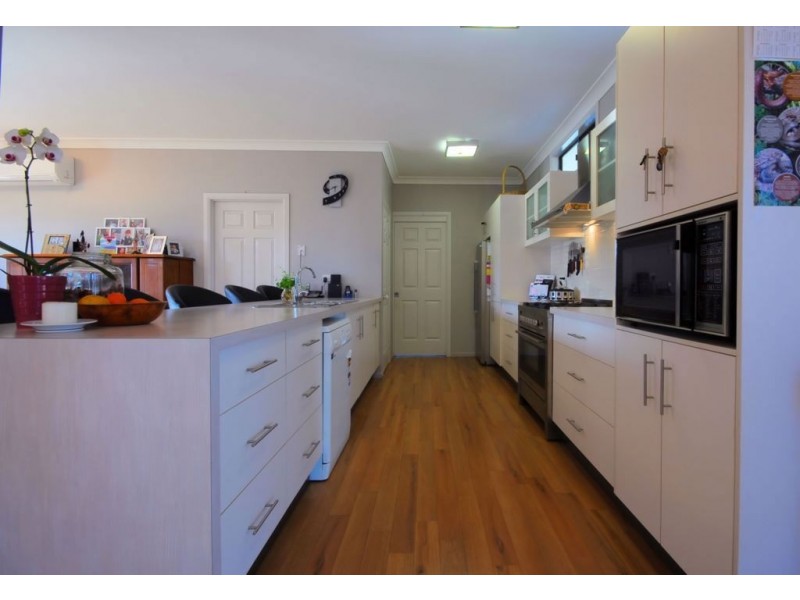 15 Cradler Court, Bluewater QLD 4818