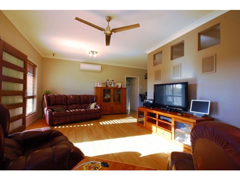 15 Cradler Court, Bluewater QLD 4818