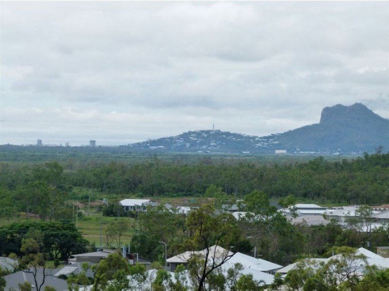 24 Baxendell Place, Bushland Beach QLD 4818