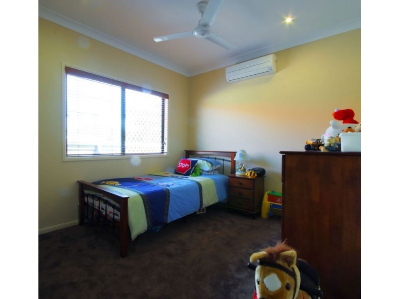 3 Currawinya Court, Bushland Beach QLD 4818