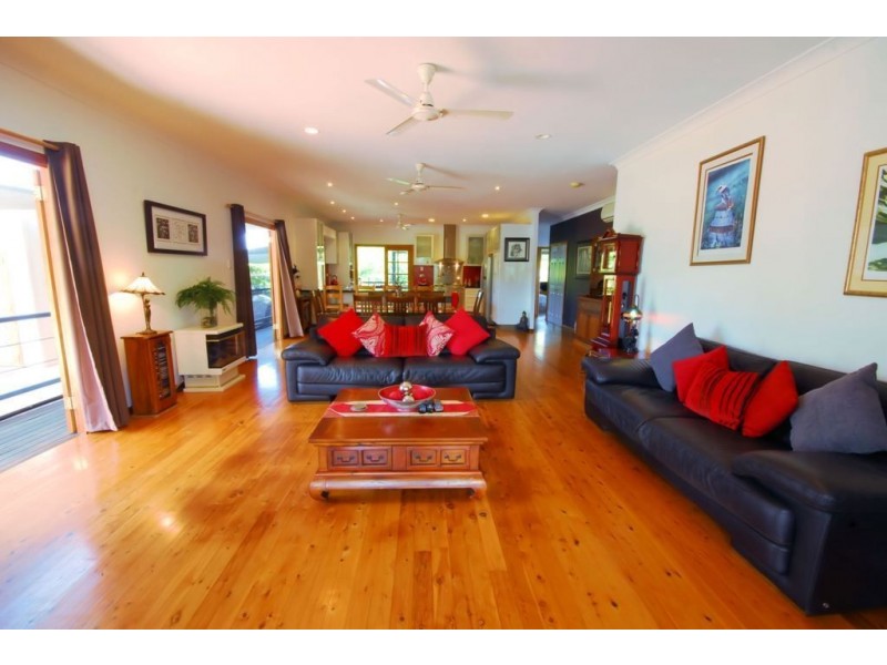 20 Augusta Drive, Balgal Beach QLD 4816