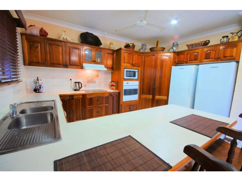 23 Joshua Crescent, Bushland Beach QLD 4818