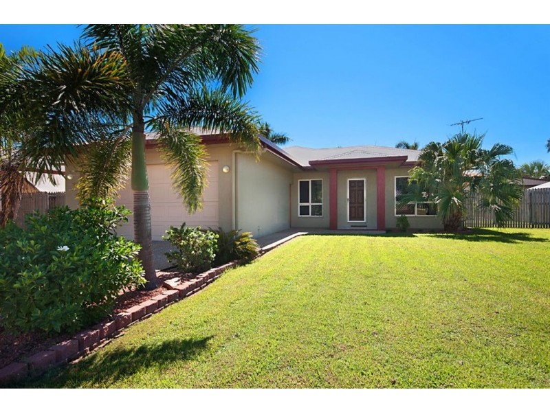 22 Pacific Avenue, Bushland Beach QLD 4818