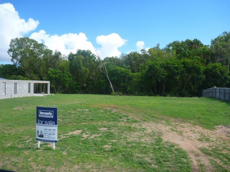 41 Pacific Avenue, Bushland Beach QLD 4818