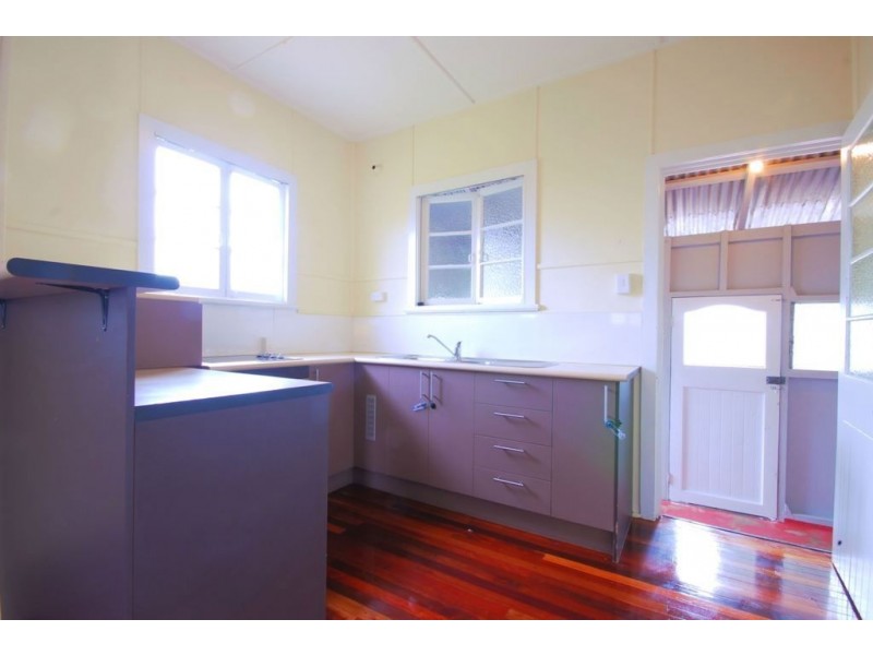 10 Cavendish Street, Pimlico QLD 4812