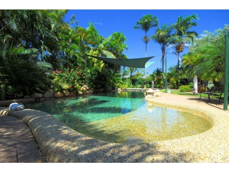 14 Kurrajong Court, Bushland Beach QLD 4818