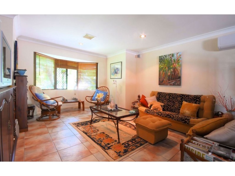 14 Kurrajong Court, Bushland Beach QLD 4818