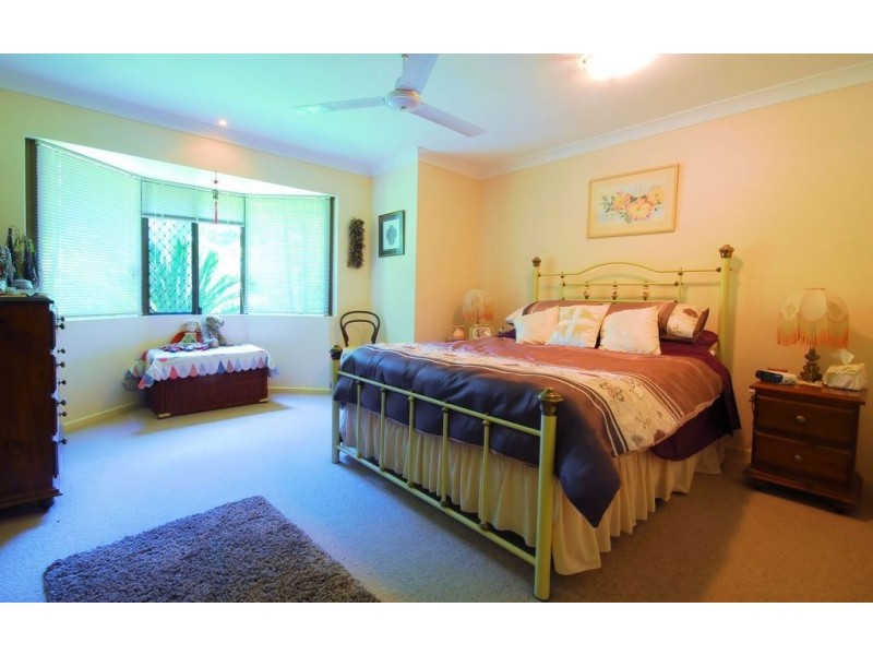 14 Kurrajong Court, Bushland Beach QLD 4818