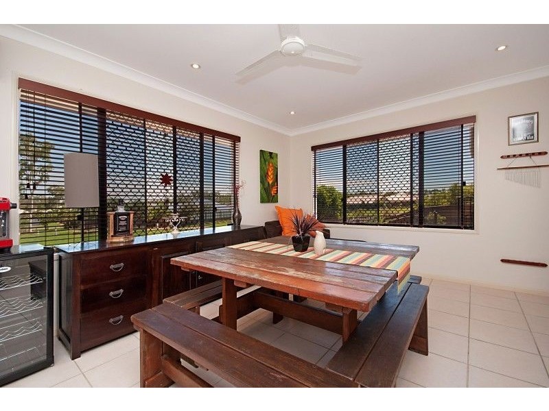 105 Shutehaven Circuit, Bushland Beach QLD 4818