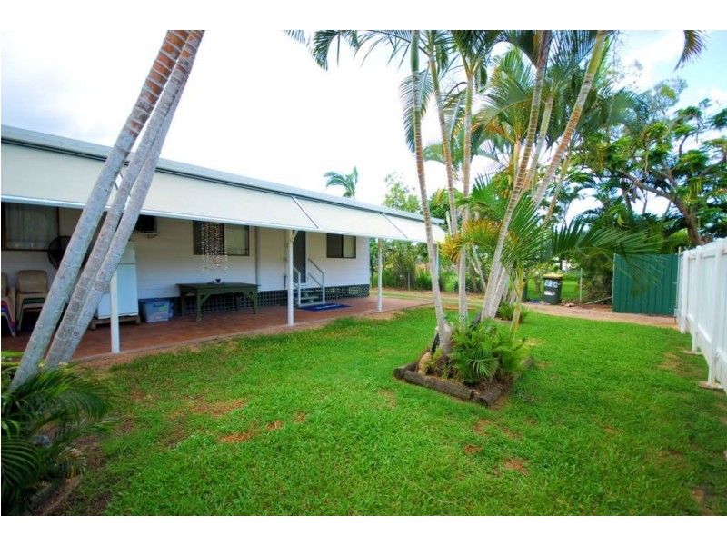 220 Balgal Beach Road, Balgal Beach QLD 4816