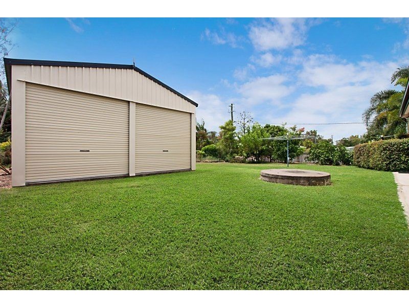 25 Mostyn Crescent, Bushland Beach QLD 4818