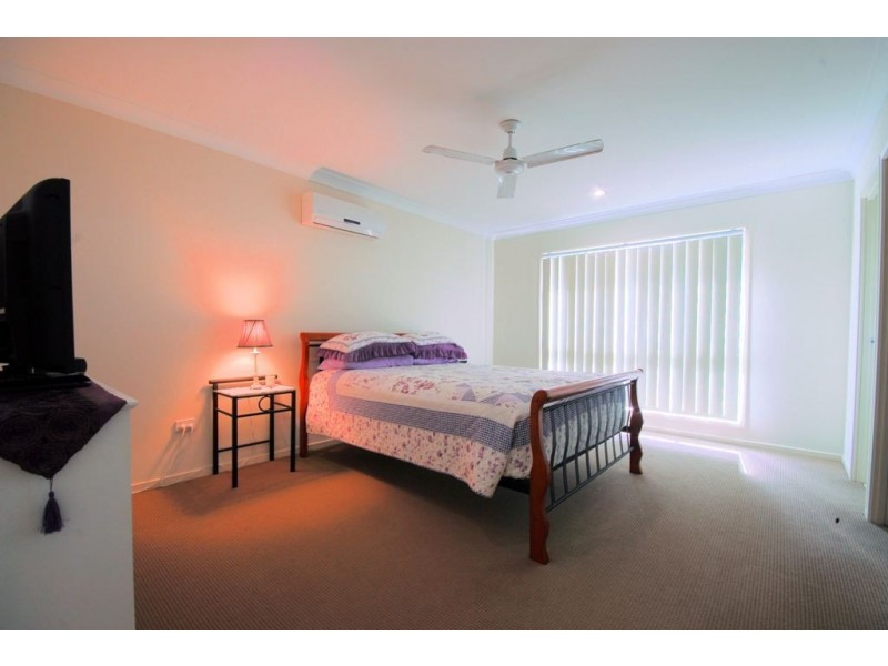 48 Beach Oak Drive, Mount Low QLD 4818