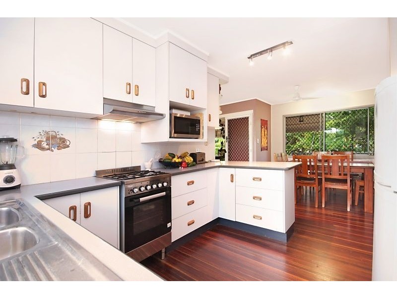 8 Garden Street, Mundingburra QLD 4812