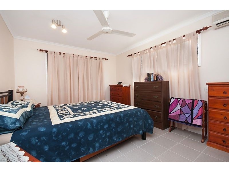 4 Gum Court, Bushland Beach QLD 4818